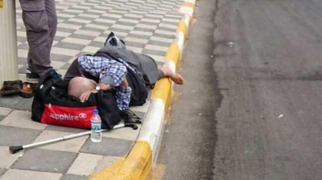 Adyaman'da kalp krizi geiren yolcu kaldrmda lme terk edildi