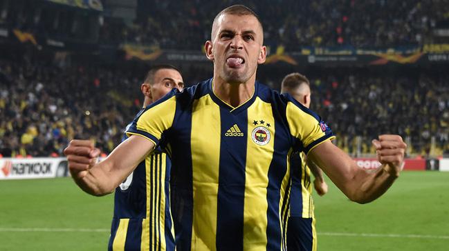 Islam Slimani bugn almalara balayacak