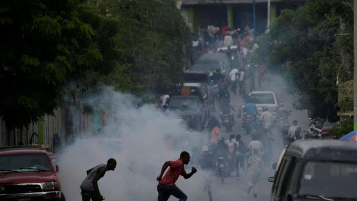 Haiti'de yolsuzluk protestosunda 3 kii yaraland