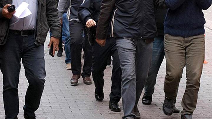 Ankara merkezli dzenlenen operasyonda bahis oynamak isteyenleri dolandran ete kertildi  