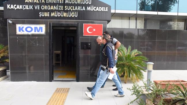 Antalya merkezli 5 ilde su rgtne e zamanl operasyon dzenlendi