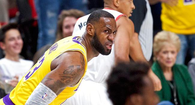 LeBron James nderliindeki Lakers kt balad