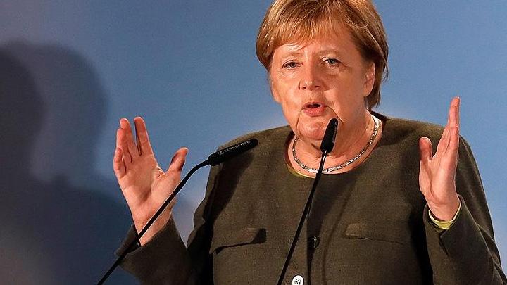 Almanya Babakan Merkel: Suudi Arabistan'a silah ihracat yaplmayacak