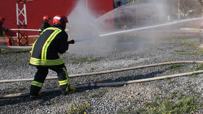 Pendik'te zel hastanede yangn