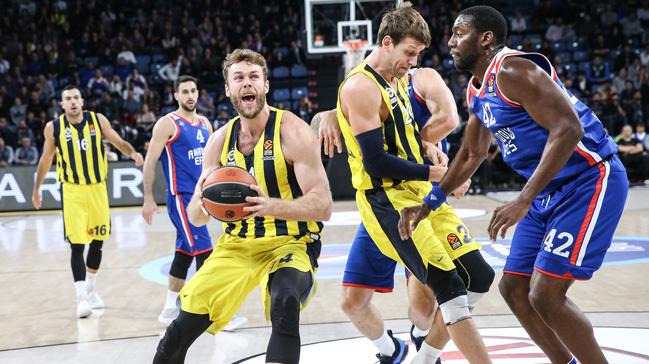 Anadolu Efes, THY Avrupa Ligi'nde Fenerbahe'yi 89-83 malup etti