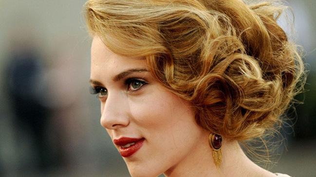 ABD'li oyuncu Scarlett Johansson, Suudi Prensin mali desteini reddetmi