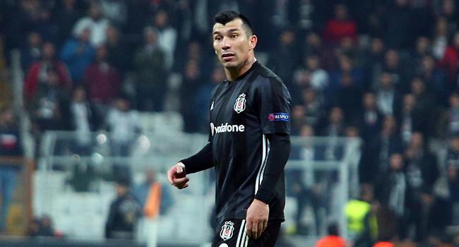 Gary Medel'den taraftara mesaj! 'Bu i burada bitmedi'