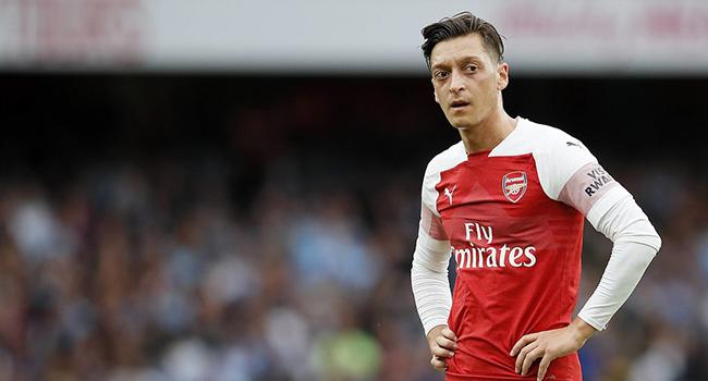 Mesut zil: nsanlar manet olmak iin beni eletiriyor