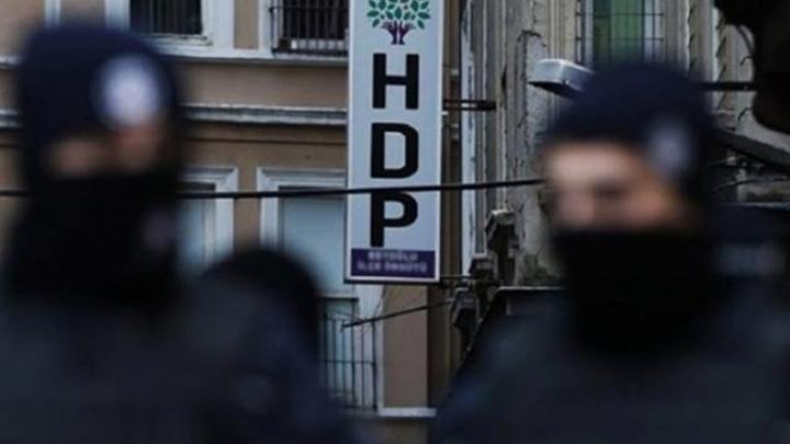 Kars'ta PKK'ya ynelik operasyonda eski HDP Kars Milletvekili zanli ile HDP Grup Bakanvekili Bilgen'in danman Mehmetolu yakaland