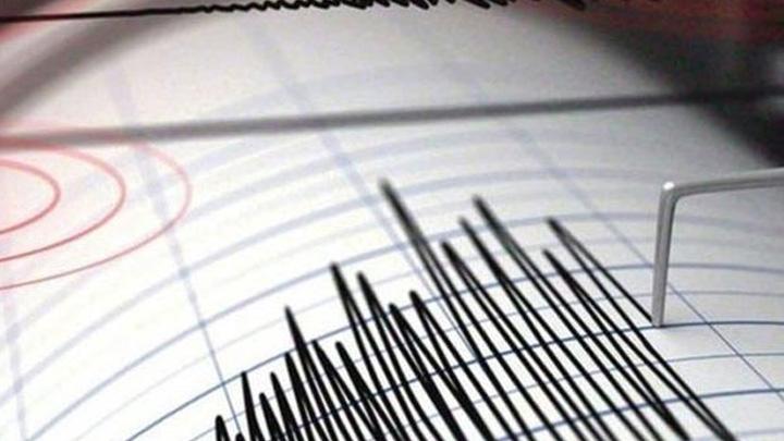  Akdeniz'de 4.2 byklnde deprem meydana geldi