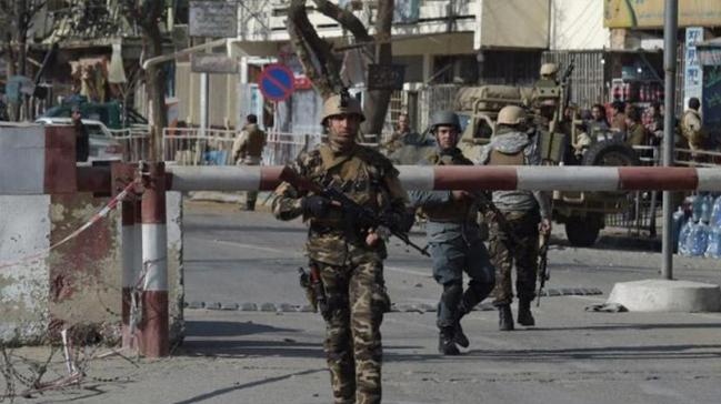Afganistan'da meydana gelen silahl saldrda en az 30 polis ld