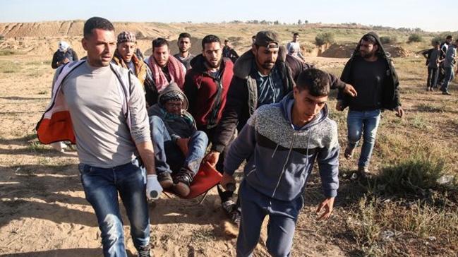 Katil srail askerleri Gazze snrnda 40 Filistinliyi yaralad 