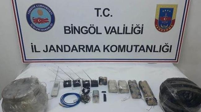 Bingl'de PKK'ya ait paylayc ve yaam malzemeleri ele geirildi