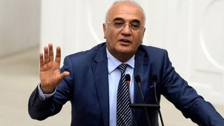 Mustafa Elita: Kiilerin siyaset yapmasn yasaklamay deil siyasette yar engelleyen bir dzenlemeyi ortadan kaldrdk