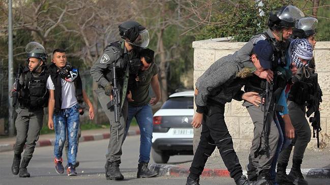 Katil srail gleri 13 Filistinliyi gzaltna ald