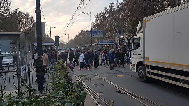 Kabata-Baclar Tramvay Hatt, Fndkzade-Beyazt stasyonlar arasnda sefer yaplamyor