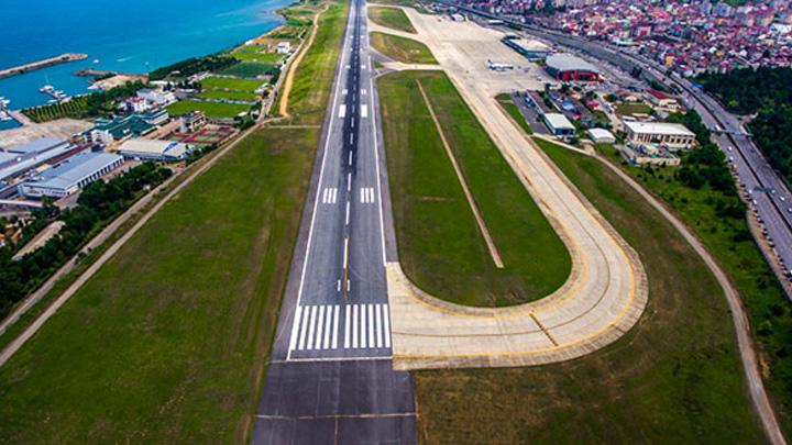 zel uak pilotuna mesajla gelen bomba ihbar aslsz kt 