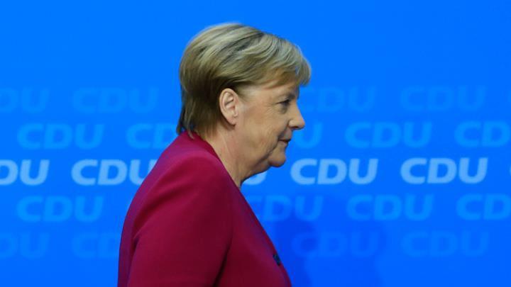 CDU Genel Bakanlndan ayrlacak Babakan Merkel'in halefi yarn seilecek