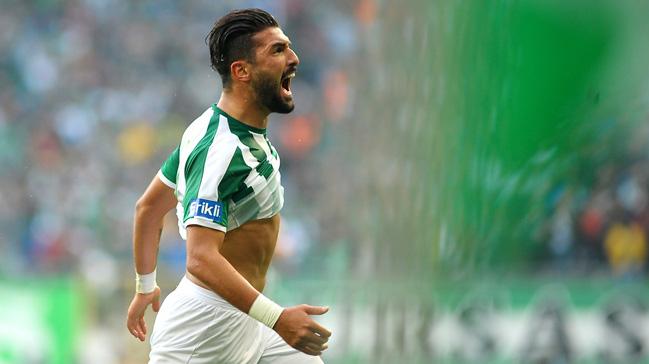 Bursaspor'un sol beki Umut Mera performansyla gz dolduruyor