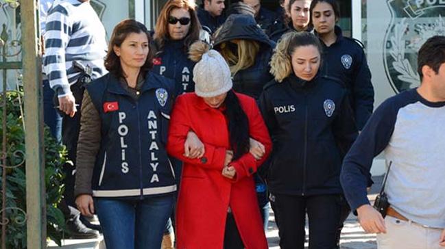 Antalya polisinden 'guten morgen' operasyonu