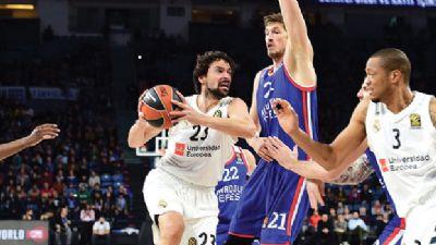 Anadolu Efes son eyrekte ykld