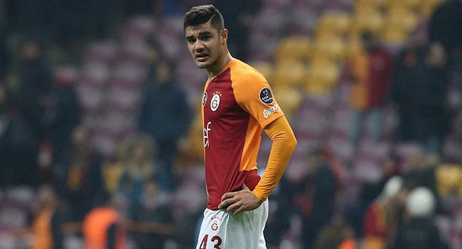 Bayern Mnih, Galatasaray'n aykur Rizespor ile oynad mata Ozan Kabak' takip etti