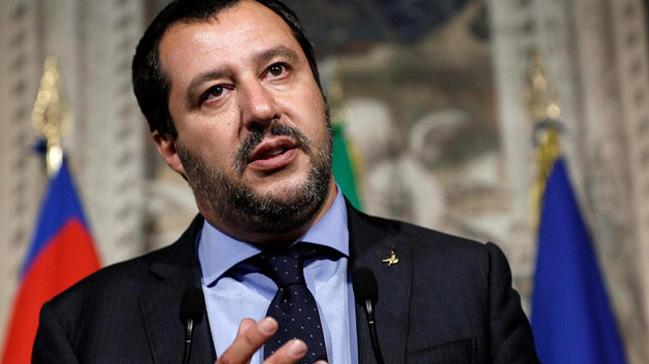 Salvini'nin, Hizbullah iin 'terrist' ifadesini kullanmasna kendi lkesinden tepki geldi