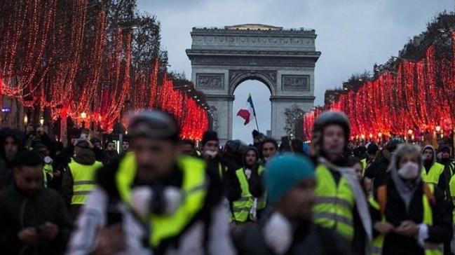 Paris'i 8 bin polis koruyacak