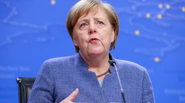 Almanya Babakan Merkel: (Brexit'te ilikin) Biz masada olan anlama konusunda 25 Kasm'da uzlatk 