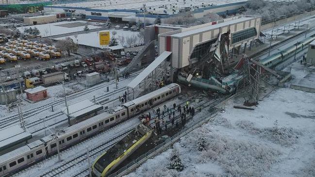 Ankara'da tren kazasnn meydana geldii hat kullanma ald