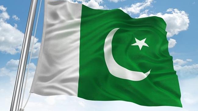 Pakistan askeri mahkemelerinde yarglanan 15 terristin idamna karar verildi