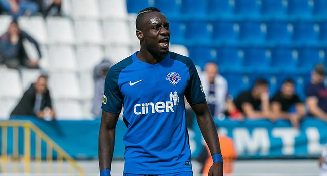 Fenerbahe, Diagne iin Kasmpaa'ya teklif gtrecek