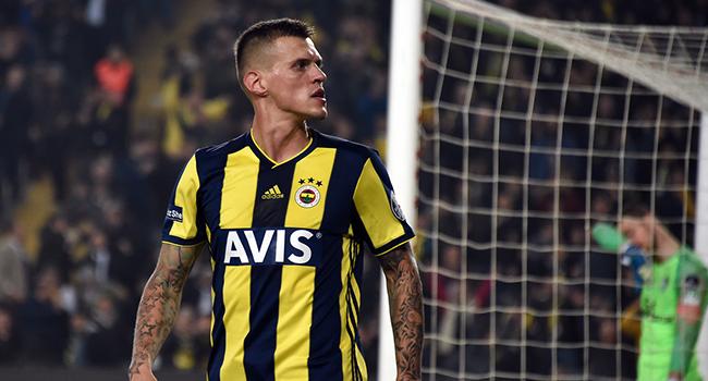 Thierry Henry, Fenerbahe'den Martin Skrtel'i istiyor