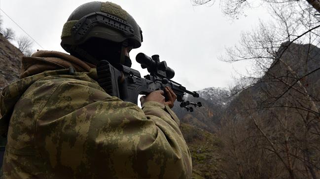 Maaradaki terristlere ses sistemi kurarak 'teslim olun' ars