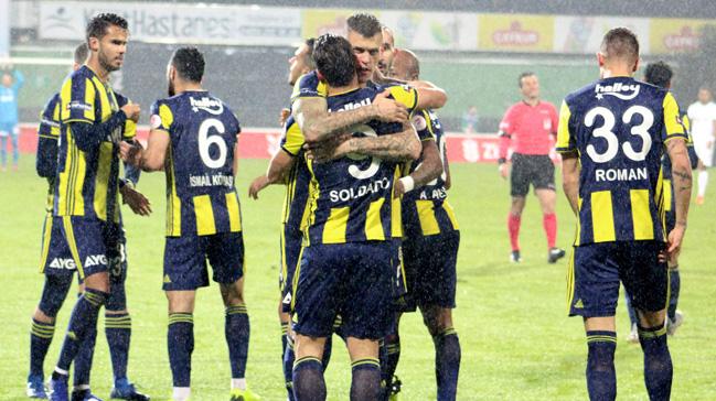 Fenerbahe deplasmanda Giresunspor'u 5-2 malup etti ve kupada turlad