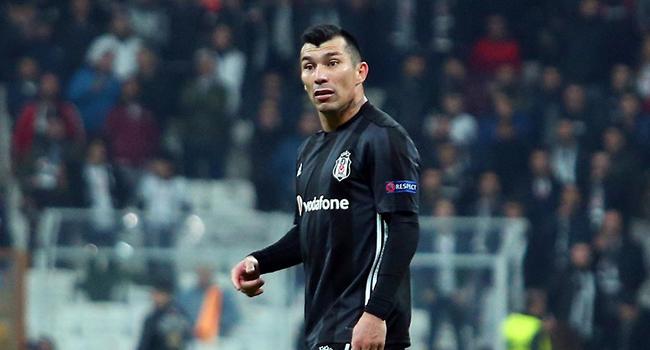 West Ham'dan Medel iin 7 milyon Euro