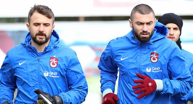 Trabzonspor'da Onur Kvrak ve Burak Ylmaz ile yollar ayrlyor! Resmi aklama yapld