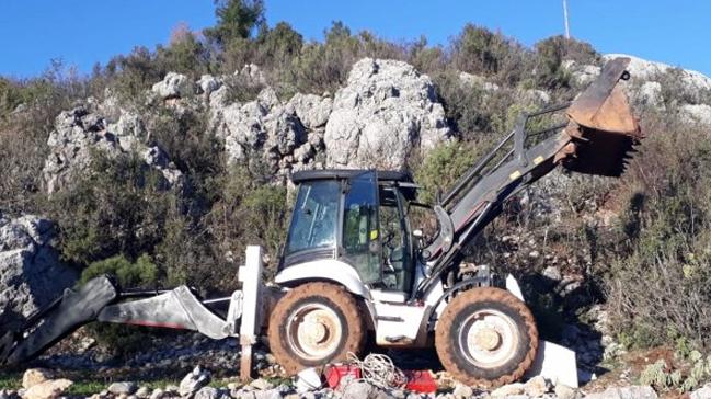 Antalya'da ald kepeyi boyayp sahibine satmaya kalkan hrsz yakay ele verdi