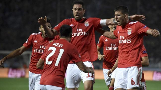 Galatasaray'n Avrupa Ligi'ndeki rakibi Benfica, sahasnda Braga'y 6-2 malup etti