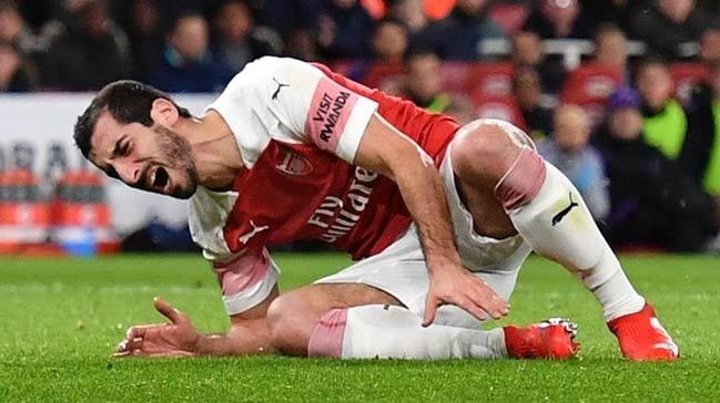 Arsenal'in yldz oyuncusu Mkhitaryan sahalardan 1,5 ay uzak kalacak