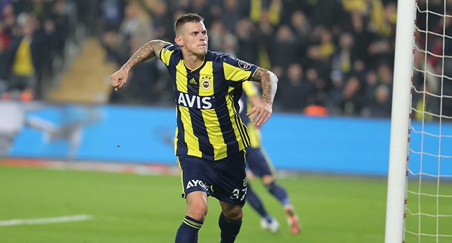 Martin Skrtel'den ayrlk karar