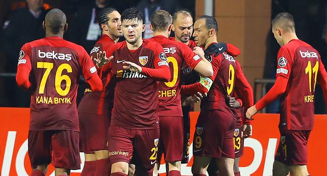 Kayserispor'da maa krizi patlak verdi