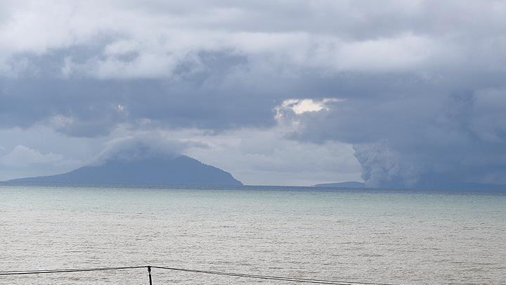 Endonezyada tsunami blgesindeki yanarda iin alarm seviyesi ykseltildi