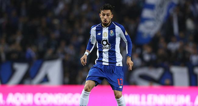 Atletico Madrid, Telles'i renklerine balyor! Galatasaray'n kasas dolacak