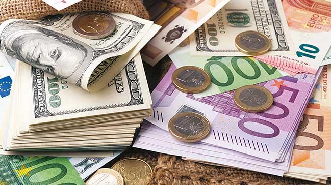 Euro/dolar cinsi tahvil ihracna devam edilecek