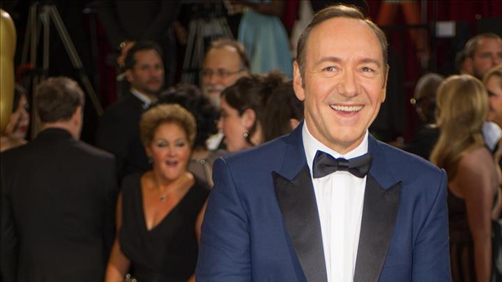 Kevin Spacey 'taciz sulamasyla' hakim karsna kt