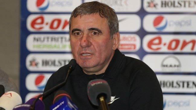 Hagi: Benim takmn btesi, Trkiye'de bir oyuncunun maa