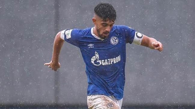 Beikta, Schalke'nin U19 takmnda forma giyen Grkem Can'a kancay takt