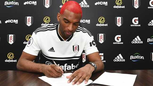 Fulham, Ryan Babel transferini resmen aklad