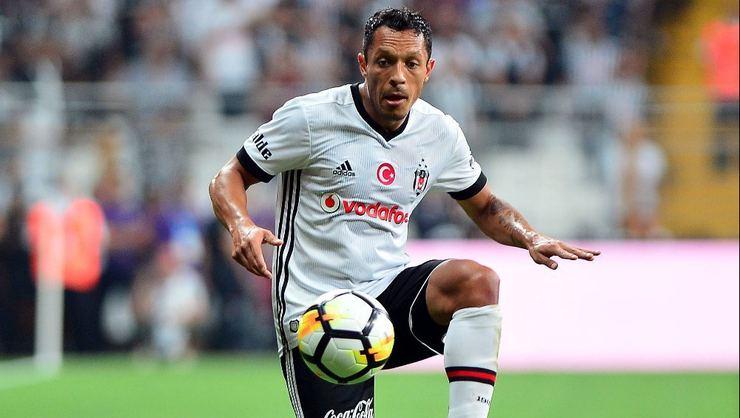 Santos Adriano iin 1 milyon teklif etti